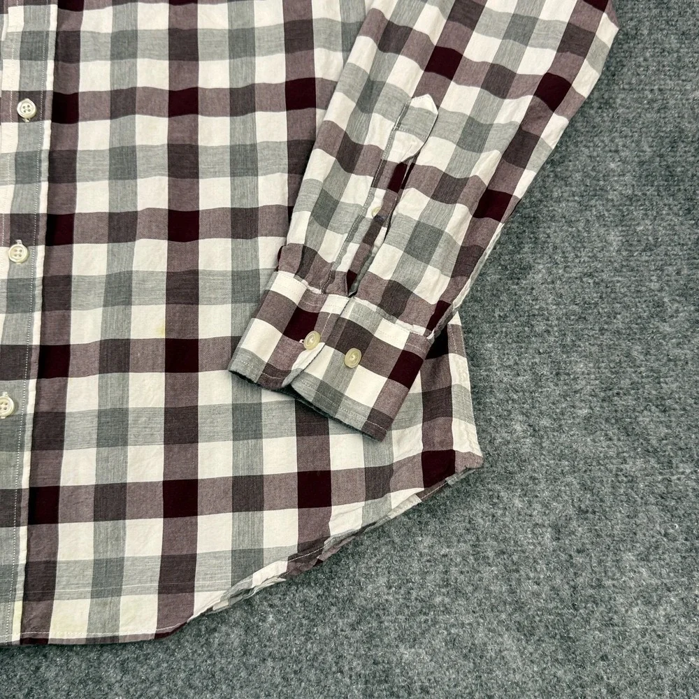 Banana Republic Soft Wash Slim Fit Plaid Button Down Shirt Men's L Burgundy Gray